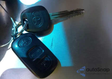 2001 Toyota Highlander V6 z USA, uszkodzony, nr VIN JTEGF21A710013762